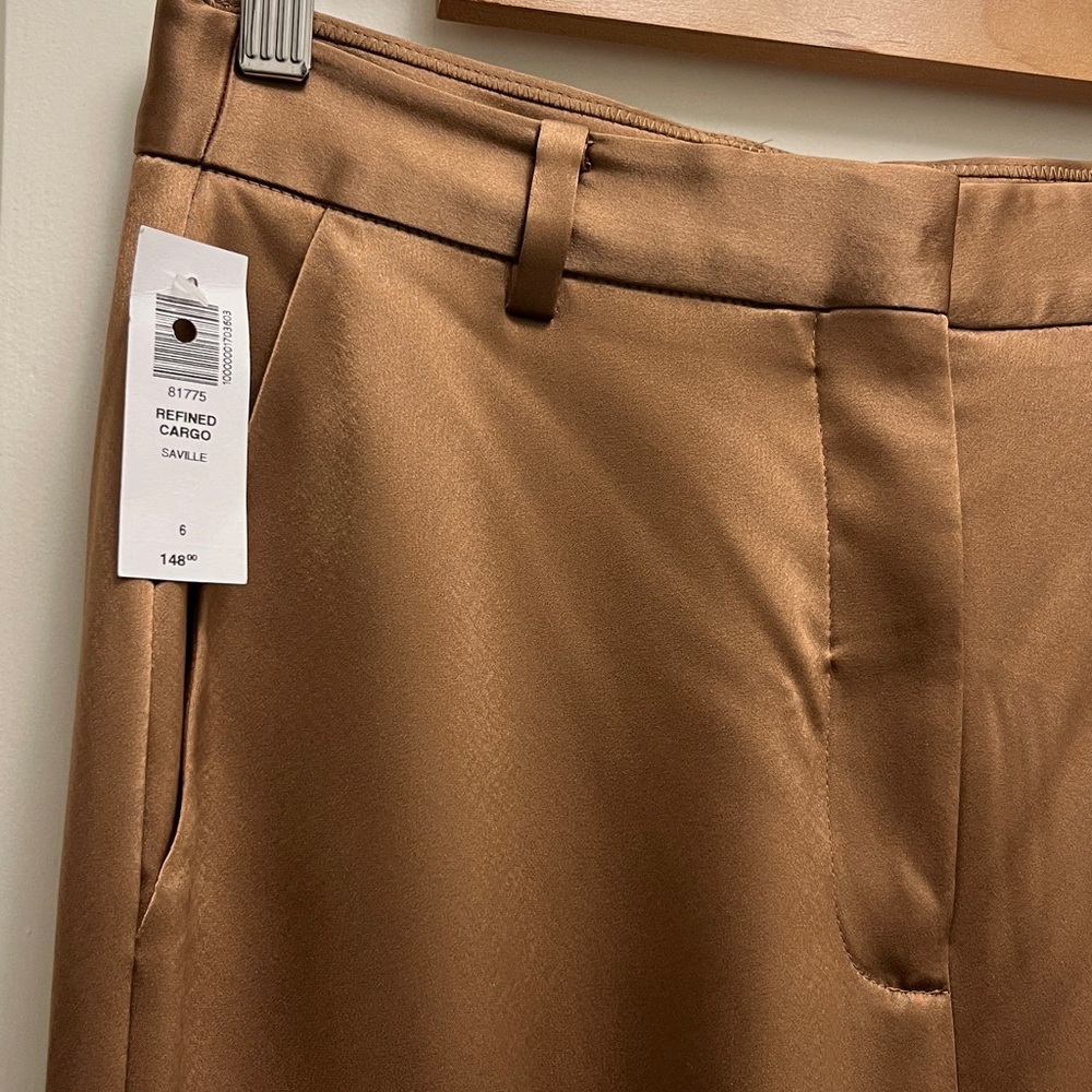 {{aritzia}} Refined Satin Cargo Pant - Picture 7 of 7